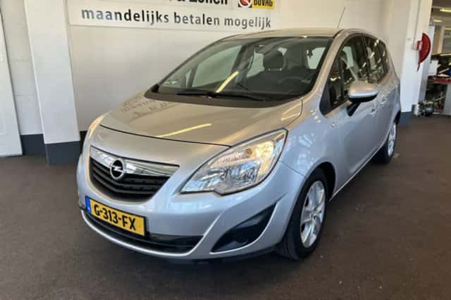 Opel Meriva (2010) thumbnail 4