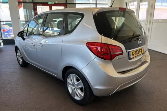 Opel Meriva (2010) thumbnail 5