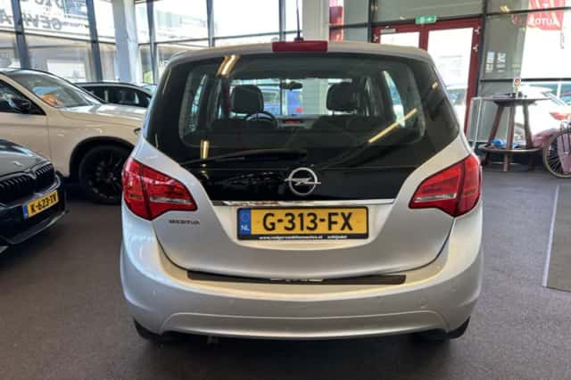 Opel Meriva (2010) thumbnail 6