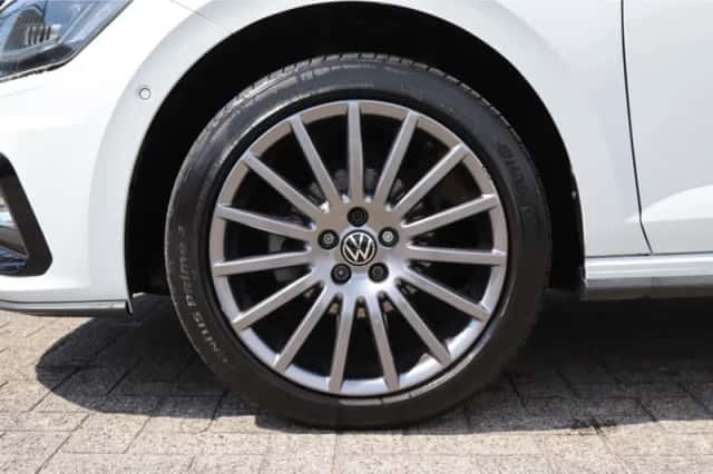 Volkswagen Polo (2021) thumbnail 4