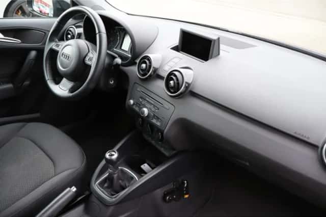Audi A1 (2014) thumbnail 5