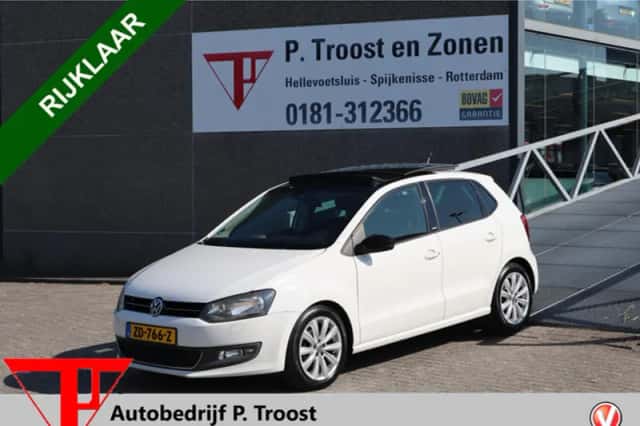 Volkswagen Polo (2011) thumbnail 1