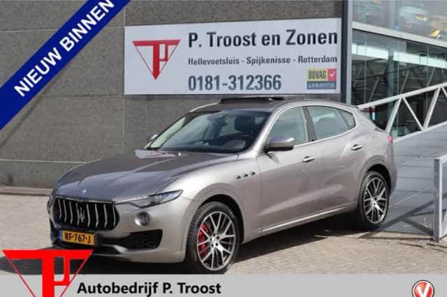 Maserati Levante (2017) thumbnail 1
