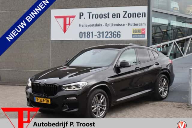 BMW X4 (2019) thumbnail 1