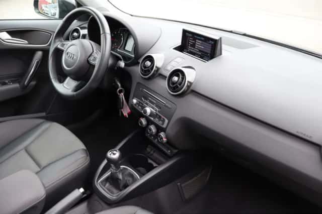 Audi A1 (2016) thumbnail 2