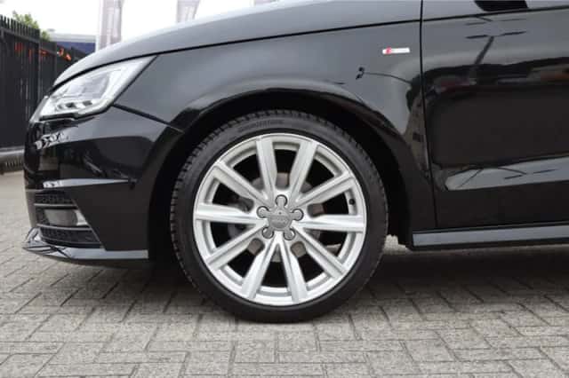 Audi A1 (2016) thumbnail 5