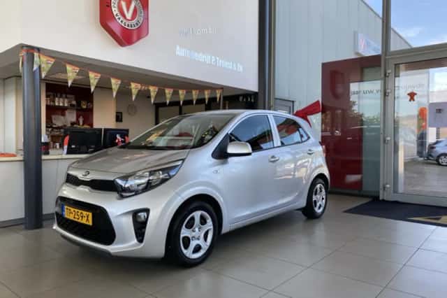 Kia Picanto (2019) thumbnail 2