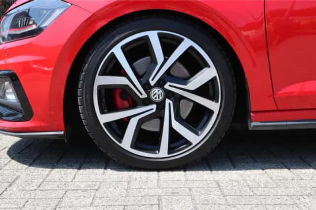 Volkswagen Polo (2019) thumbnail 4