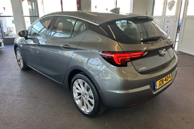 Opel Astra (2017) thumbnail 6