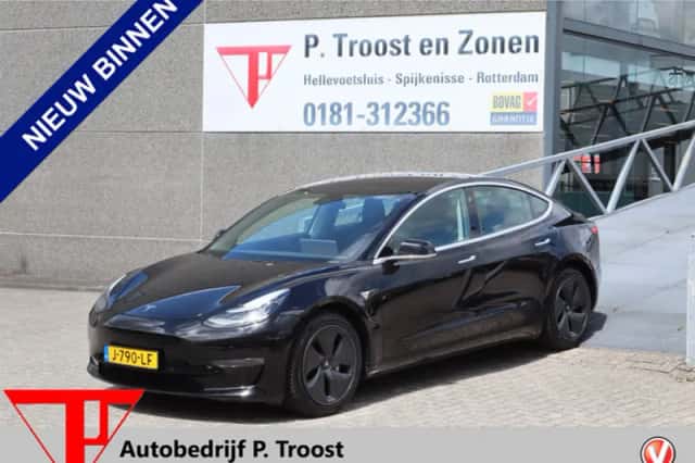 Tesla Model 3 (2020) thumbnail 1