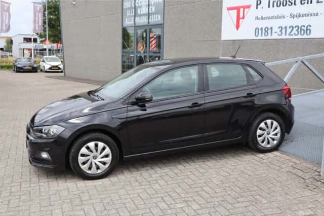 Volkswagen Polo (2021) thumbnail 4