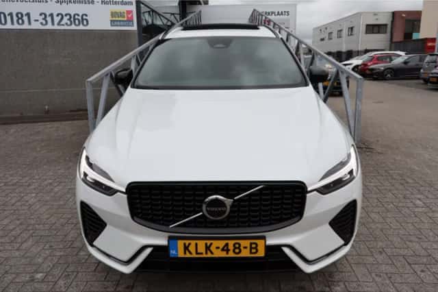 Volvo XC60 (2025) thumbnail 6