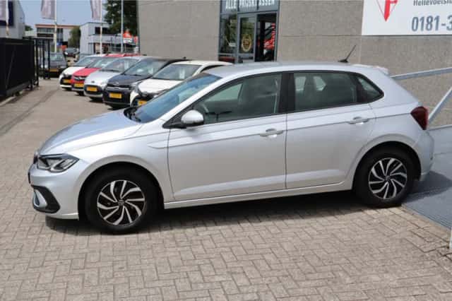 Volkswagen Polo (2022) thumbnail 4