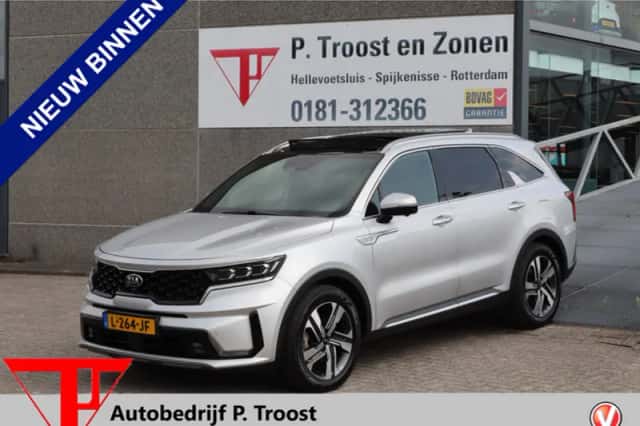 Kia Sorento (2021) thumbnail 1