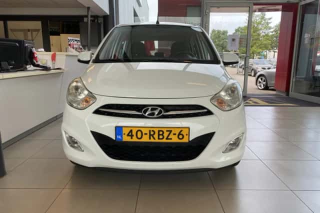 Hyundai i10 (2011) thumbnail 3