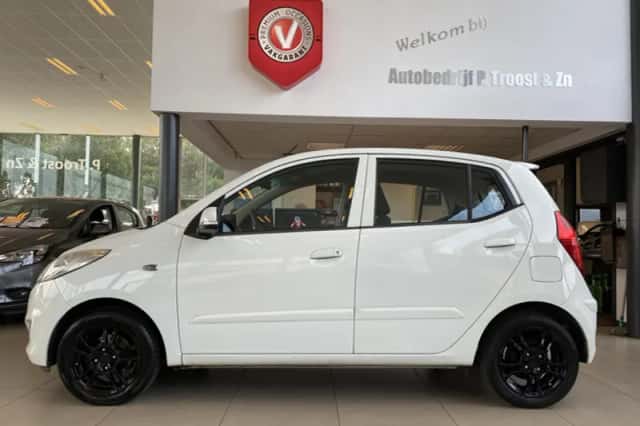 Hyundai i10 (2011) thumbnail 4
