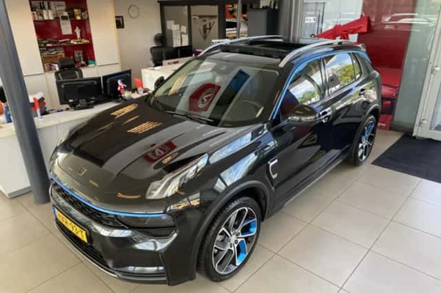 Lynk & Co 01 (2022) thumbnail 2