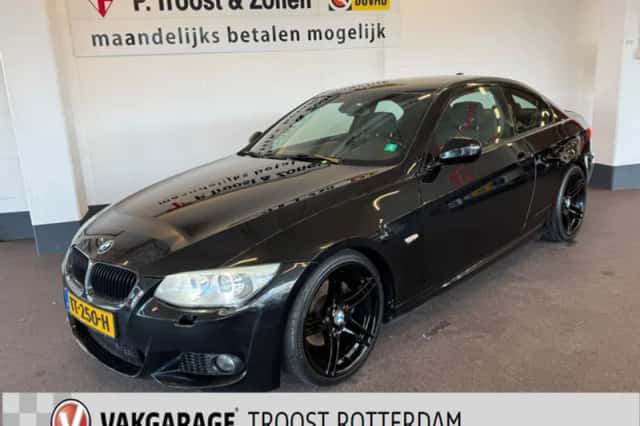BMW 3-Serie (2011) thumbnail 1