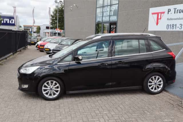 Ford Grand C-Max (2018) thumbnail 4