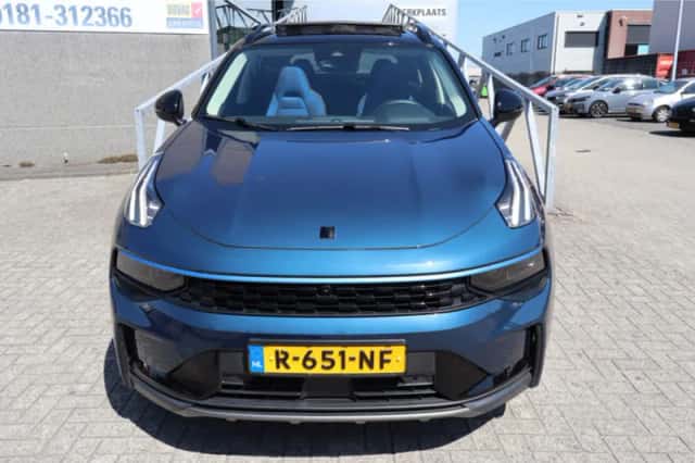 Lynk & Co 01 (2022) thumbnail 5