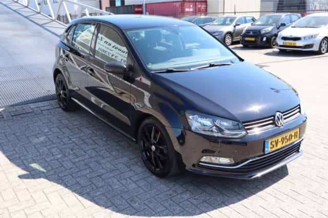 Volkswagen Polo (2016) thumbnail 6