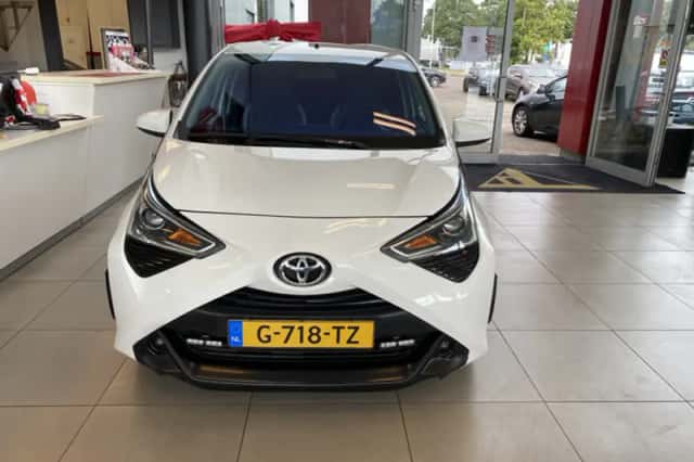 Toyota Aygo (2019) thumbnail 3