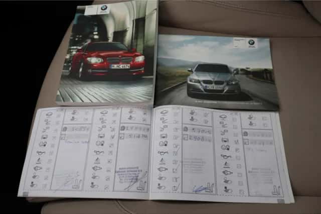 BMW 3-Serie (2011) thumbnail 3