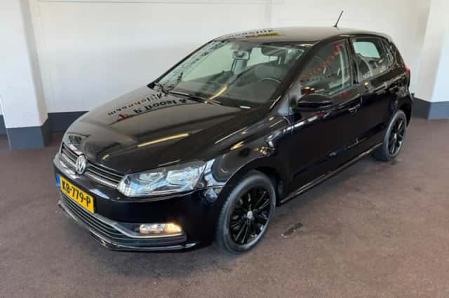 Volkswagen Polo (2015) thumbnail 5