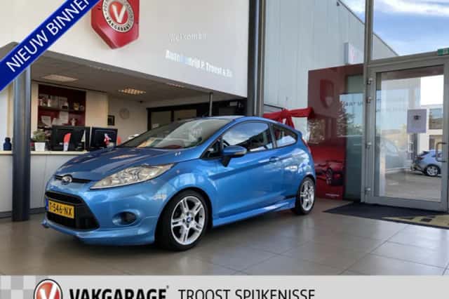 Ford Fiesta (2009) thumbnail 1