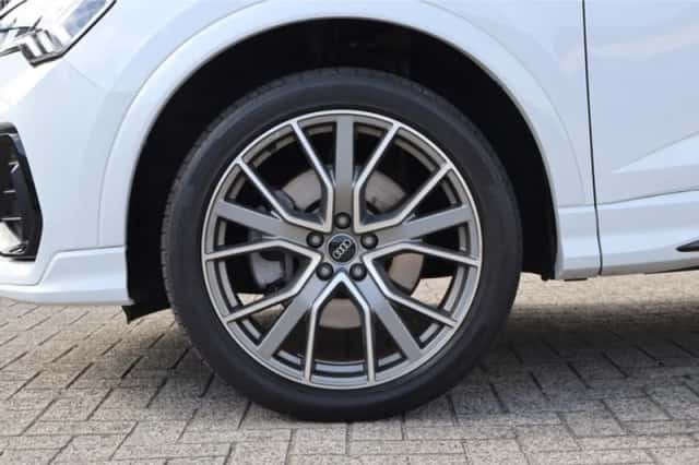 Audi Q3 Sportback (2023) thumbnail 4