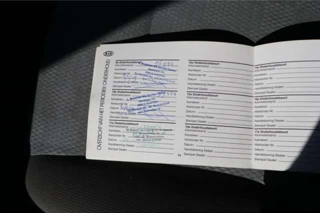 Kia Picanto (2008) thumbnail 4