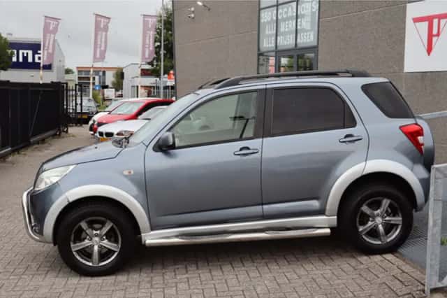 Daihatsu Terios (2006) thumbnail 3