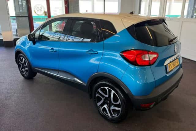 Renault Captur (2015) thumbnail 5