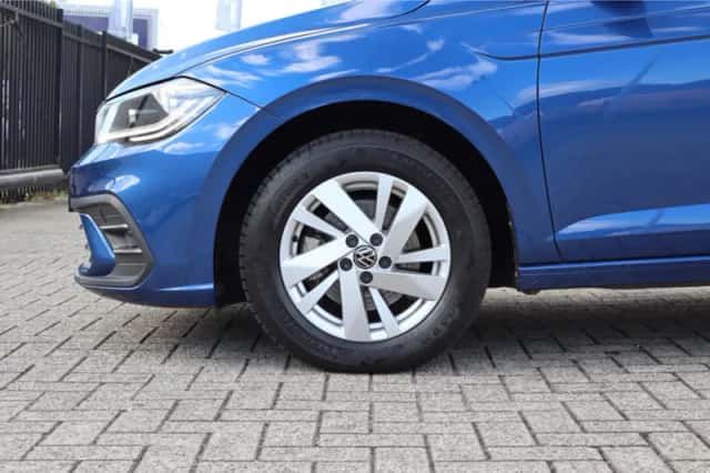 Volkswagen Polo (2024) thumbnail 4