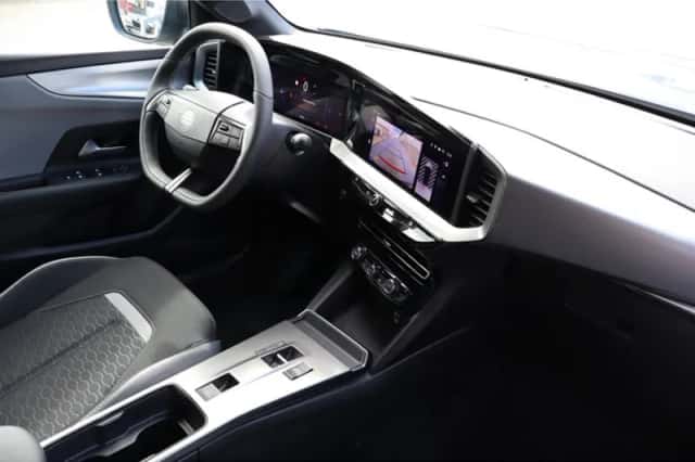 Opel Mokka (2025) thumbnail 2