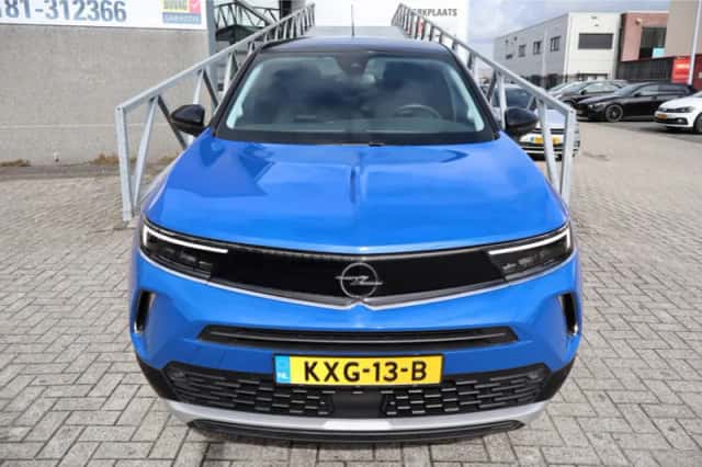 Opel Mokka (2023) thumbnail 5