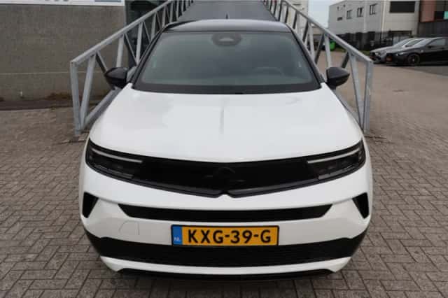 Opel Mokka (2025) thumbnail 5