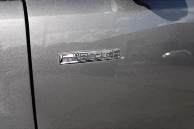 Peugeot e-Partner (2019) thumbnail 4