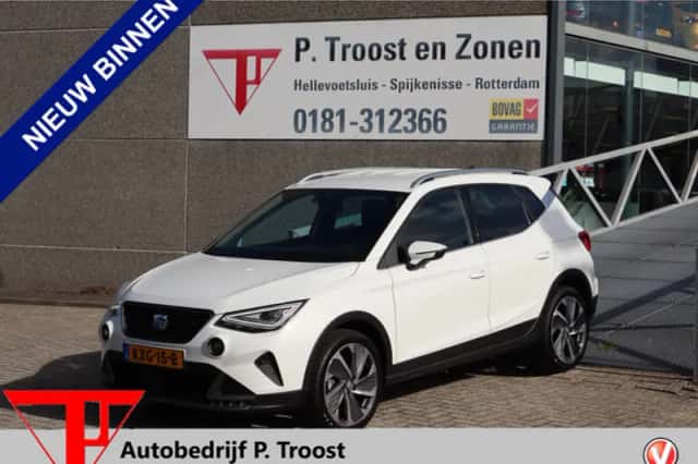 SEAT Arona (2024) thumbnail 1