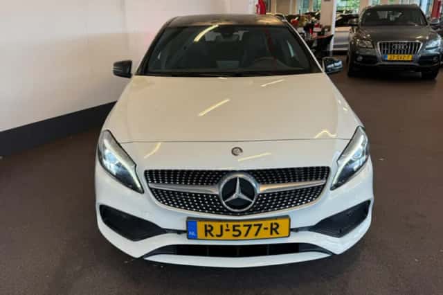 Mercedes-Benz A-Klasse (2016) thumbnail 4