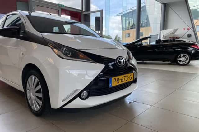 Toyota Aygo (2017) thumbnail 5
