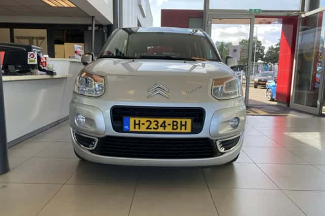 Citroën C3 Picasso (2009) thumbnail 3