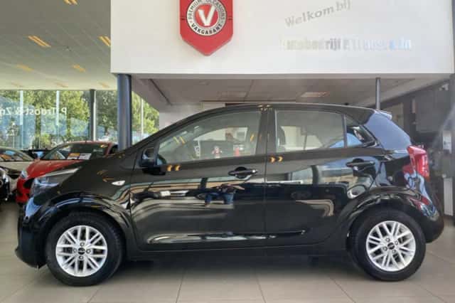 Kia Picanto (2022) thumbnail 4