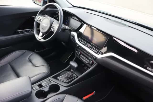 Kia Niro (2022) thumbnail 2
