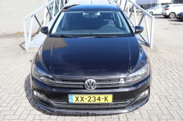 Volkswagen Polo (2019) thumbnail 5