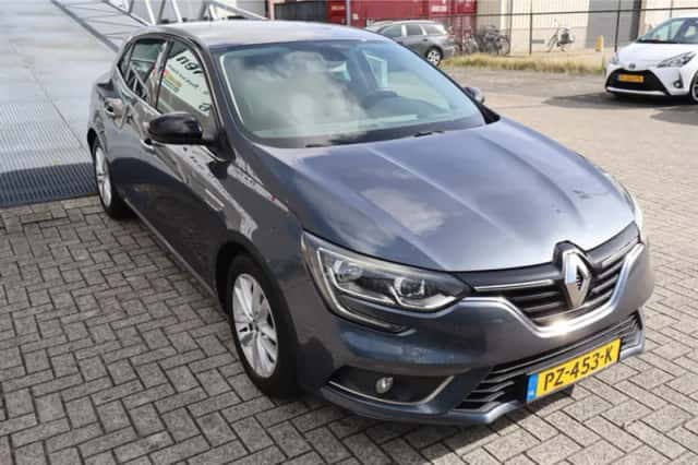 Renault Mégane (2017) thumbnail 6