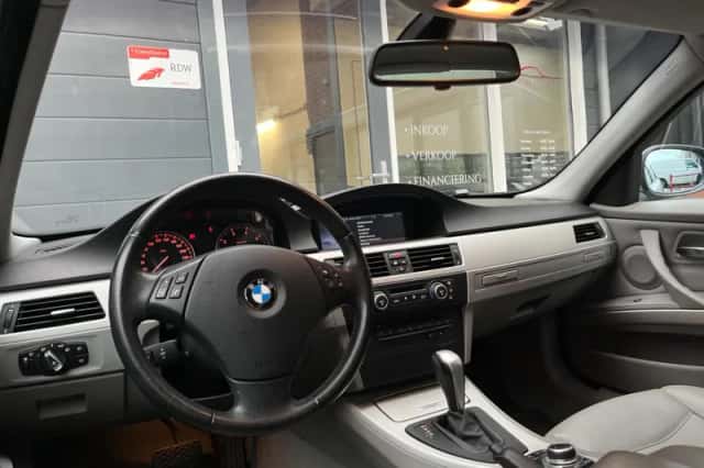 BMW 3-Serie (2009) thumbnail 5