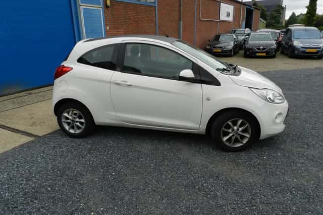 Ford Ka (2011) thumbnail 5