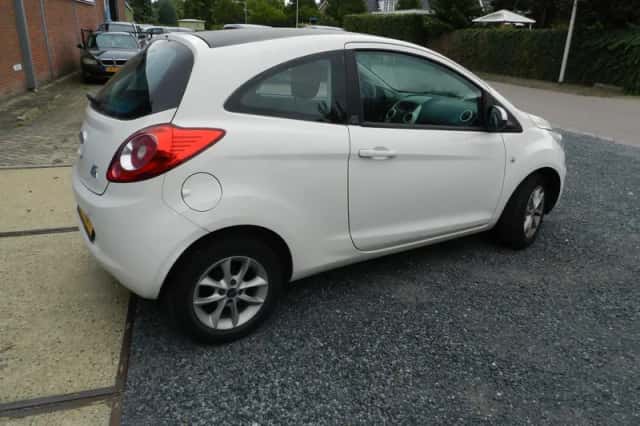 Ford Ka (2011) thumbnail 6