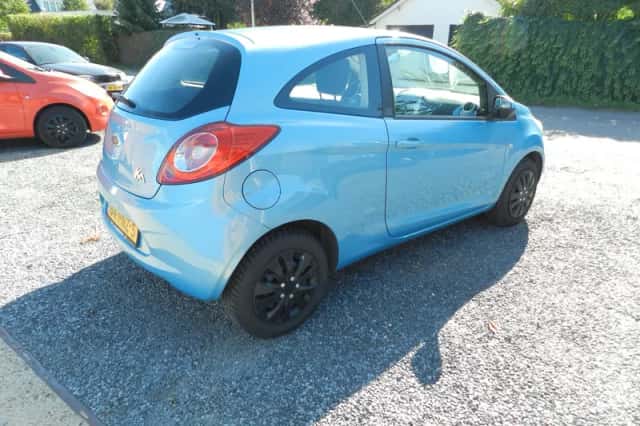 Ford Ka (2011) thumbnail 6